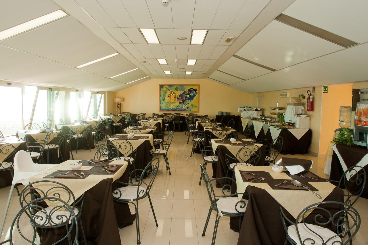 Hotel Borgo Marina Rodi Garganico Luaran gambar
