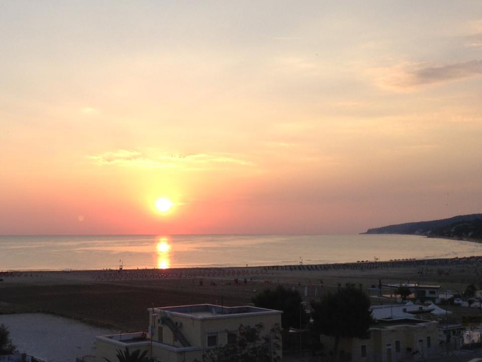 Hotel Borgo Marina Rodi Garganico Luaran gambar